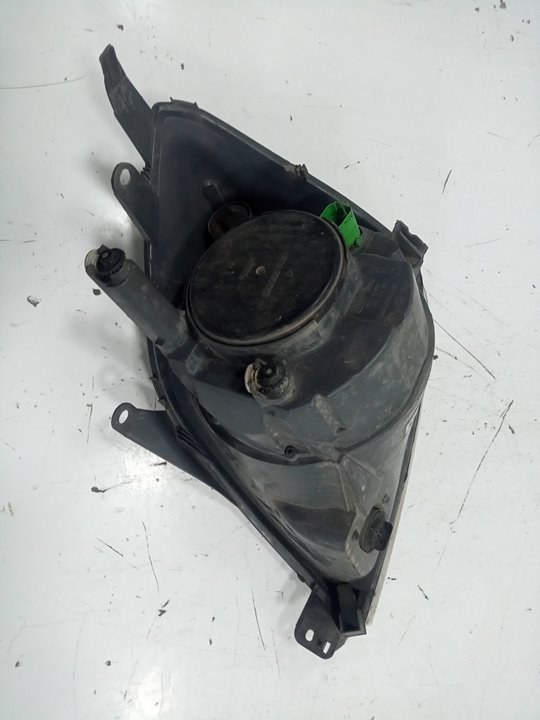 FARO DERECHO foto 3