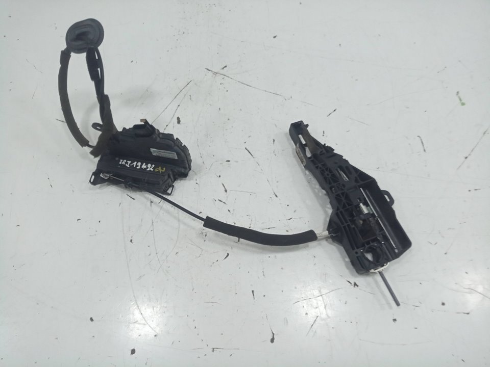 CERRADURA PUERTA TRASERA IZQUIERDA RENAULT CAPTUR Adventure   |   10.13 - 12.16