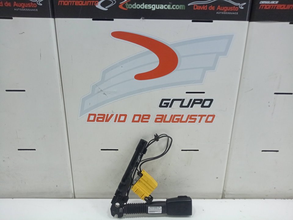ANCLAJE CINTURON DELANTERO IZQUIERDO