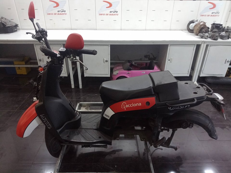 SCUTUM SILENCE S02/ 10 / 4    |   01.21 - 12.21 foto 2