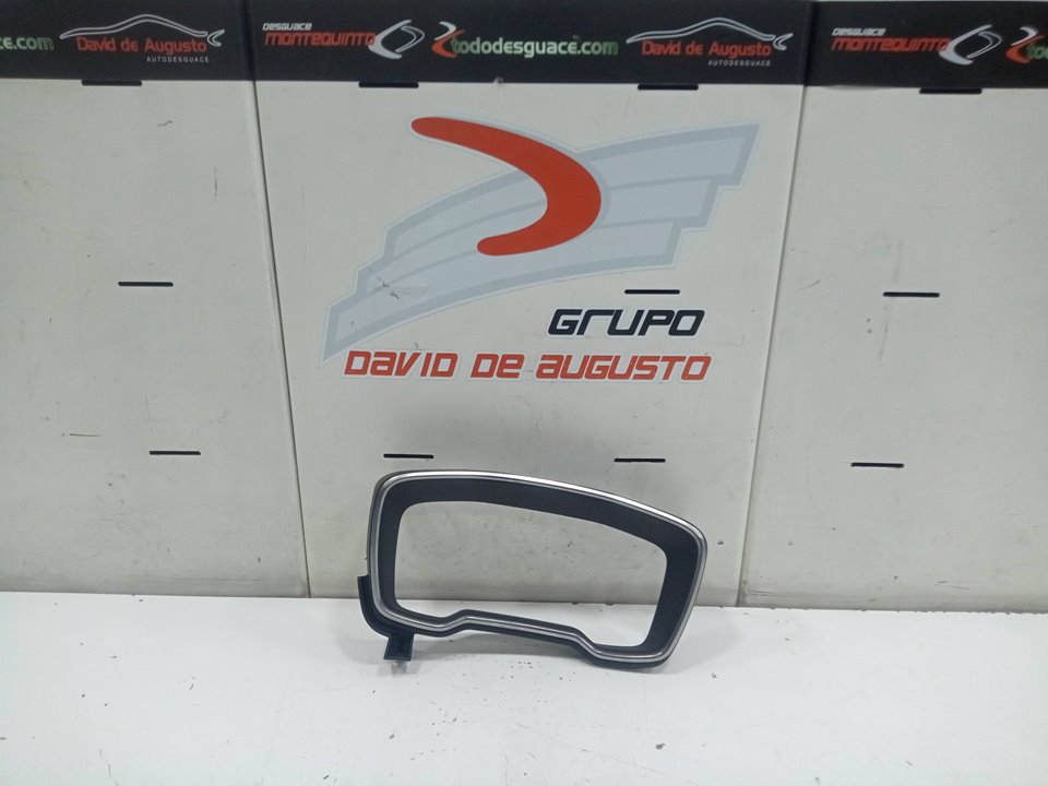 CARCASA CUADRO INSTRUMENTOS