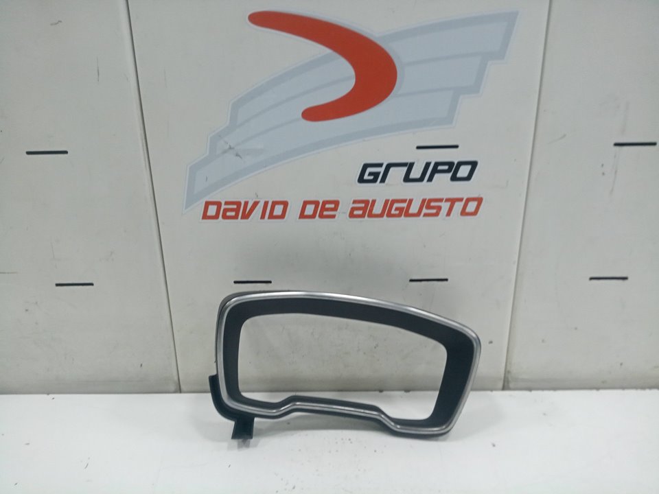 CARCASA CUADRO INSTRUMENTOS TOYOTA COROLLA (210)    |   ...