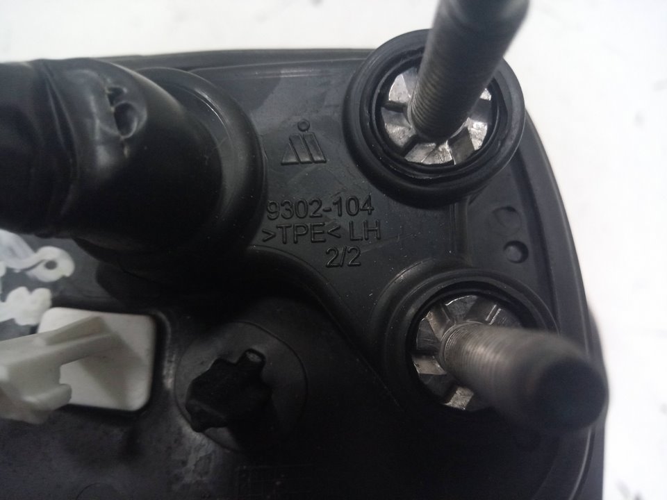 RETROVISOR IZQUIERDO ELECTRICO foto 5