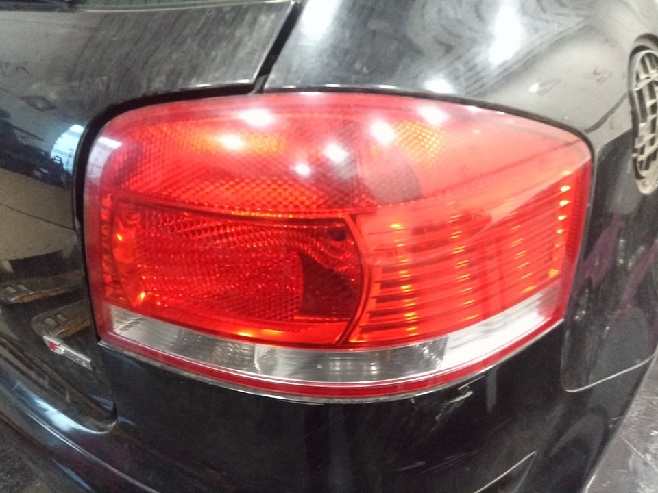 AUDI A3 (8P) 2.0 TDI Ambiente   |   05.03 - 12.08 foto 8