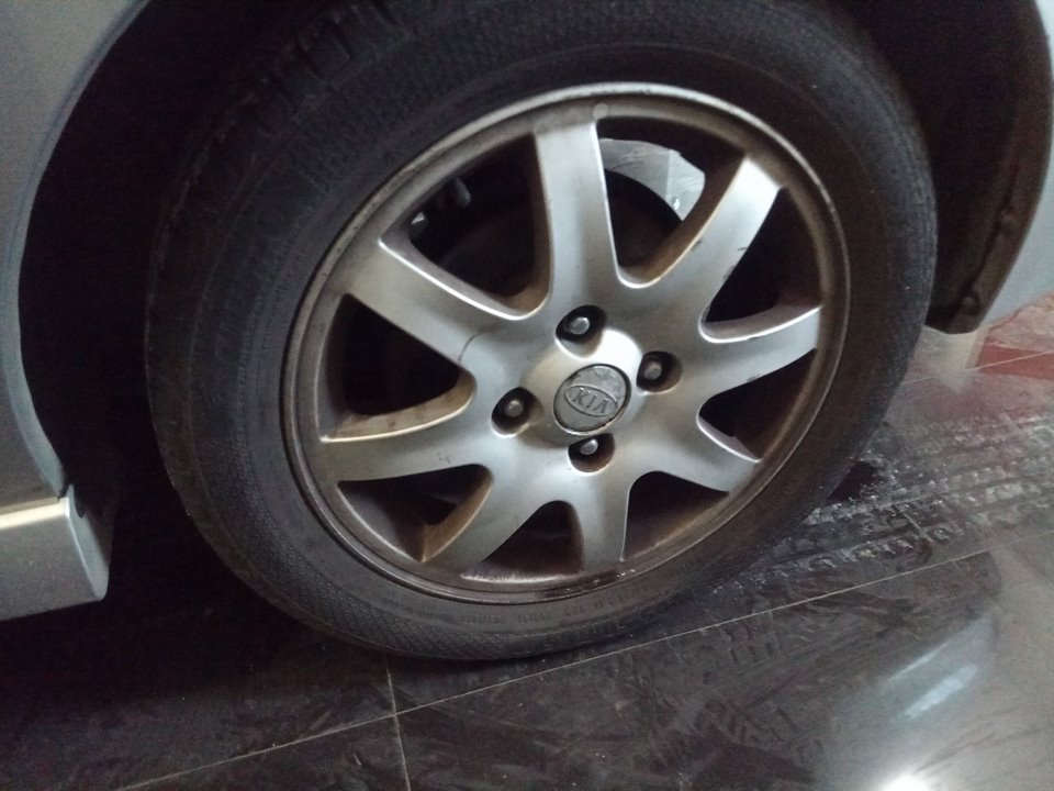 KIA CERATO 2.0 EX CRDi Berlina (4-ptas.) Motor 2,0 Ltr. - 83 kW Turbodiesel CAT