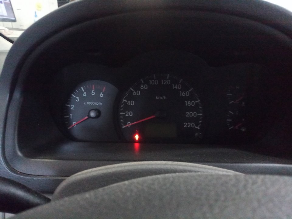 KIA CERATO 2.0 EX CRDi Berlina (4-ptas.) Motor 2,0 Ltr. - 83 kW Turbodiesel CAT