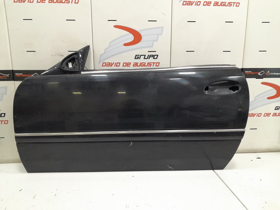 PUERTA DELANTERA IZQUIERDA