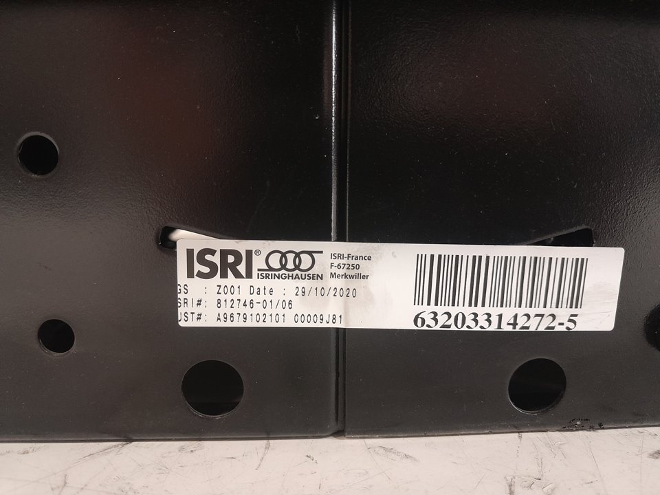 ASIENTO DELANTERO DERECHO MERCEDES ATEGO 2-EJES 18 T /BM 950/2/4 *   |   0.97 - 0.04