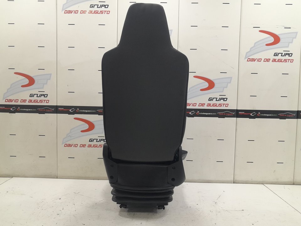 ASIENTO DELANTERO DERECHO MAN TGX 18.XXX FG /   4x2   BL XL