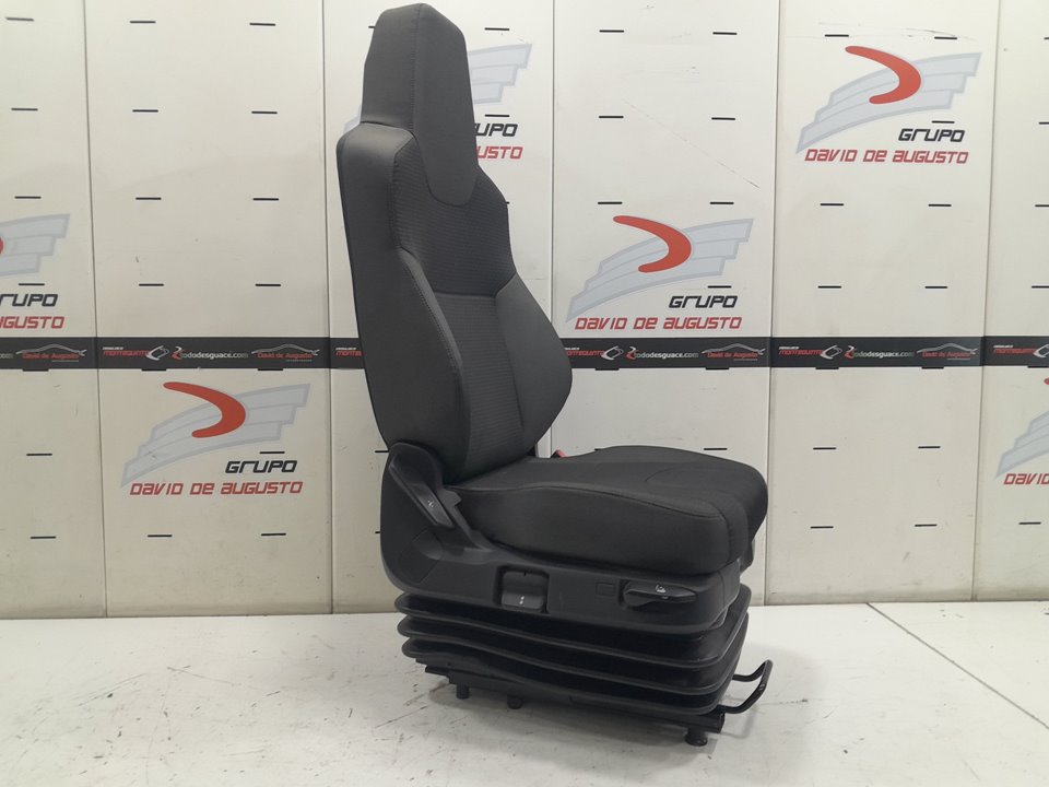ASIENTO DELANTERO DERECHO MAN TGX 18.XXX FG /   4x2   BL XL