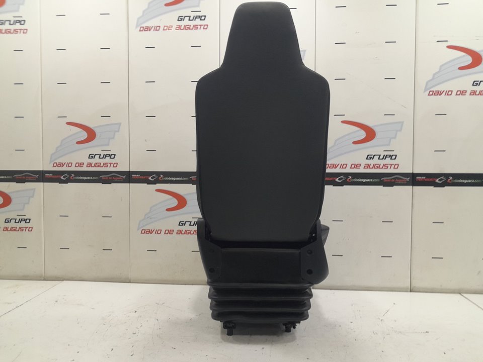 ASIENTO DELANTERO DERECHO MAN TGX 18.XXX FG /   4x2   BL XL