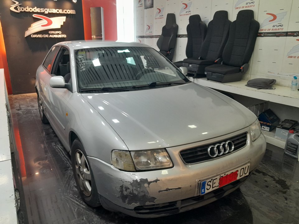 AUDI A3 (8L) 1.6 Ambiente Motor 1,6 Ltr. - 74 kW