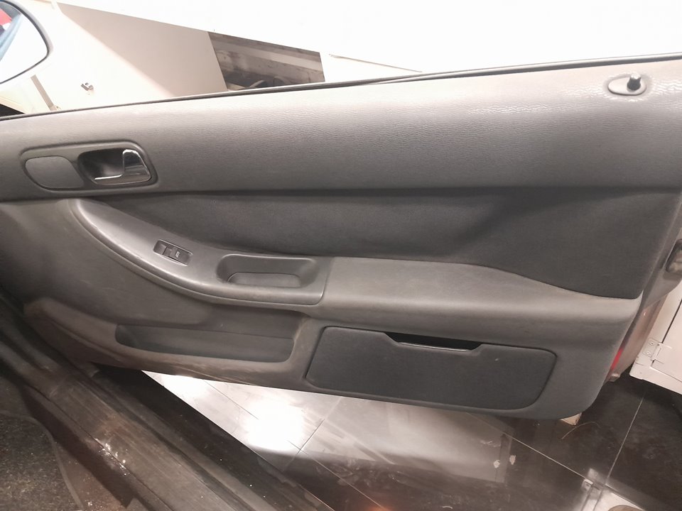 AUDI A3 (8L) 1.6 Ambiente Motor 1,6 Ltr. - 74 kW