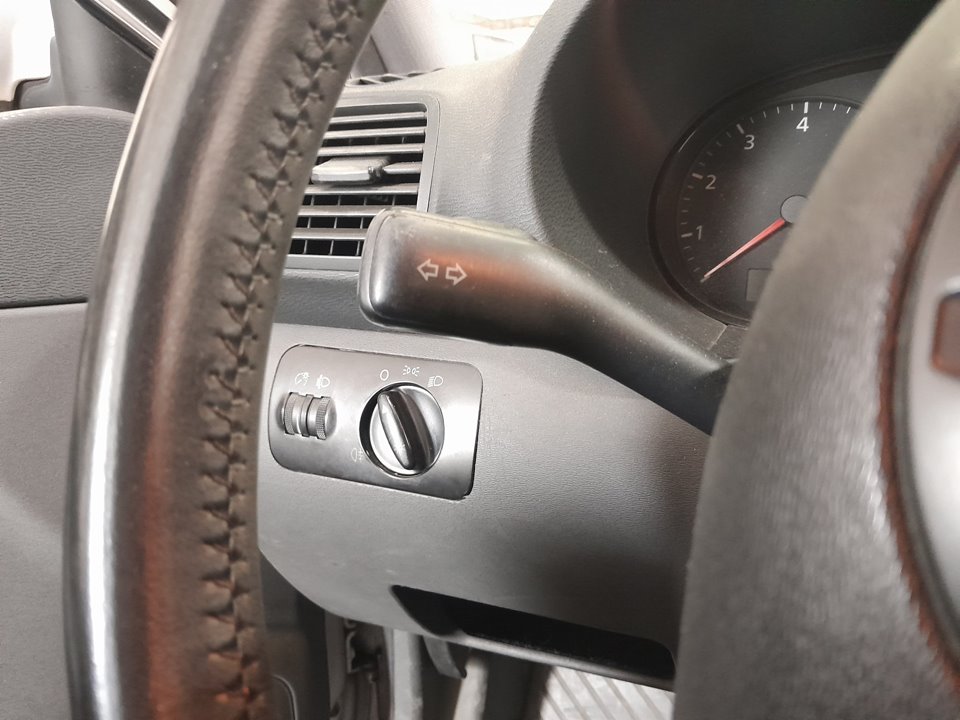 AUDI A3 (8L) 1.6 Ambiente Motor 1,6 Ltr. - 74 kW