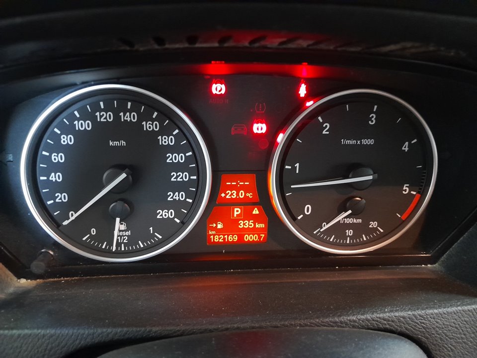 BMW X5 (E70) xDrive30d Motor 3,0 Ltr. - 173 kW Turbodiesel CAT