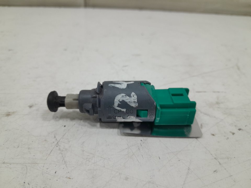 SENSOR DE FRENO RENAULT MASTER BUS L3H2 3,8t