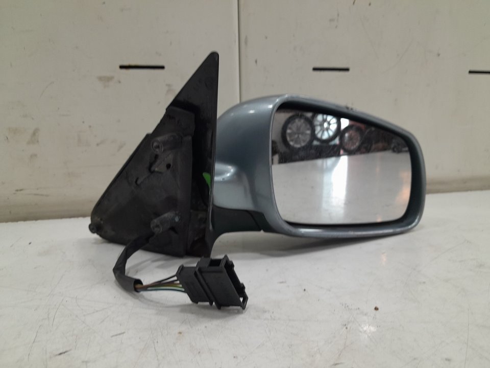 RETROVISOR DERECHO foto 2
