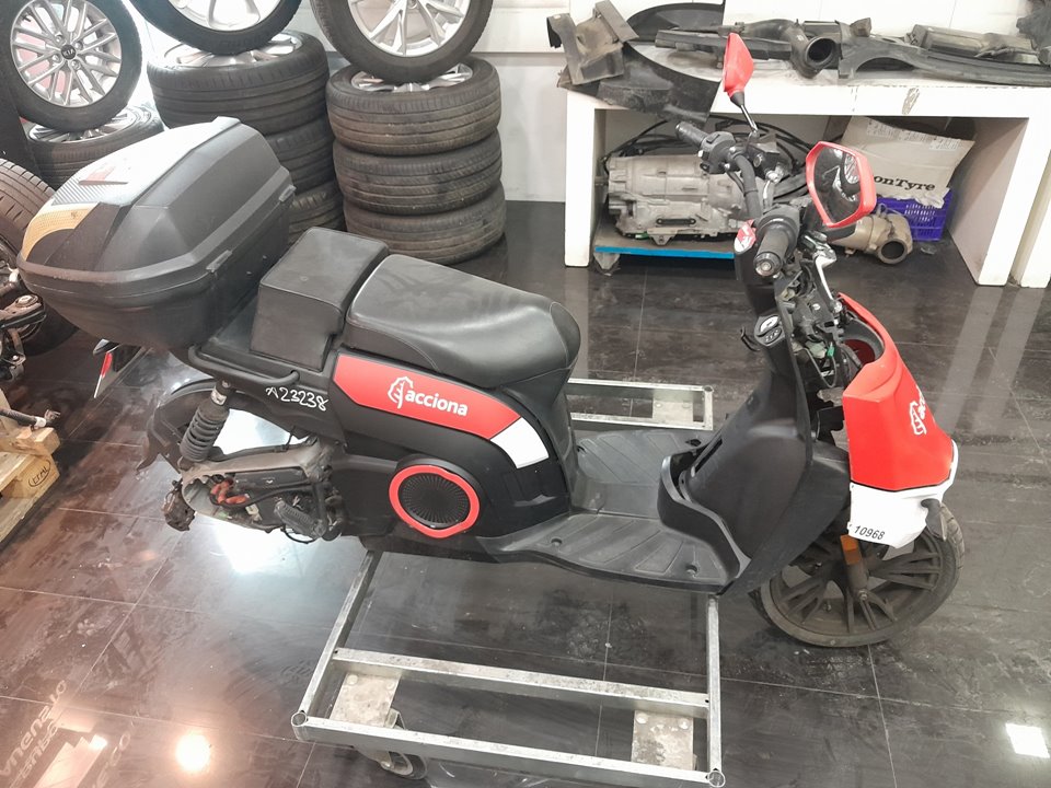 SCUTUM SILENCE S02/ 10 / 4 ELECTRICA