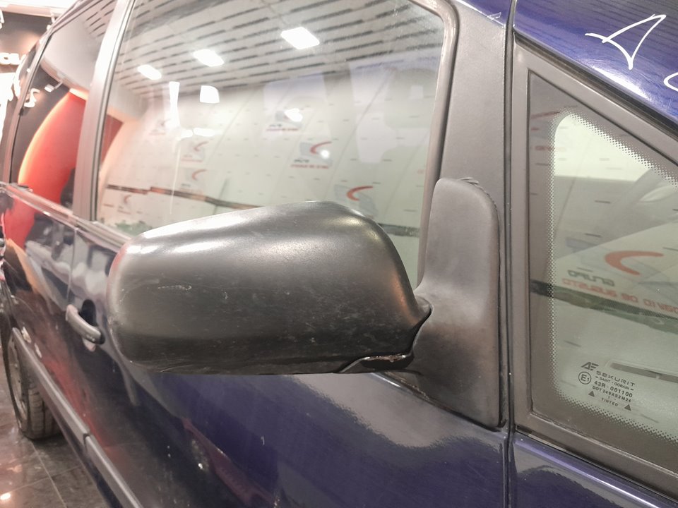 VOLKSWAGEN SHARAN (7M6/7M9) Comfortline Motor 1,9 Ltr. - 85 kW TDI foto 4