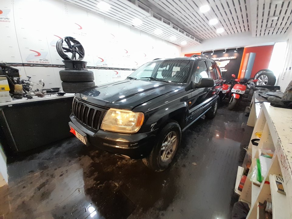 CHRYSLER JEEP GR.CHEROKEE (WJ/WG) 3.1 TD Laredo Motor 3,1 Ltr. - 103 kW TD CAT foto 3