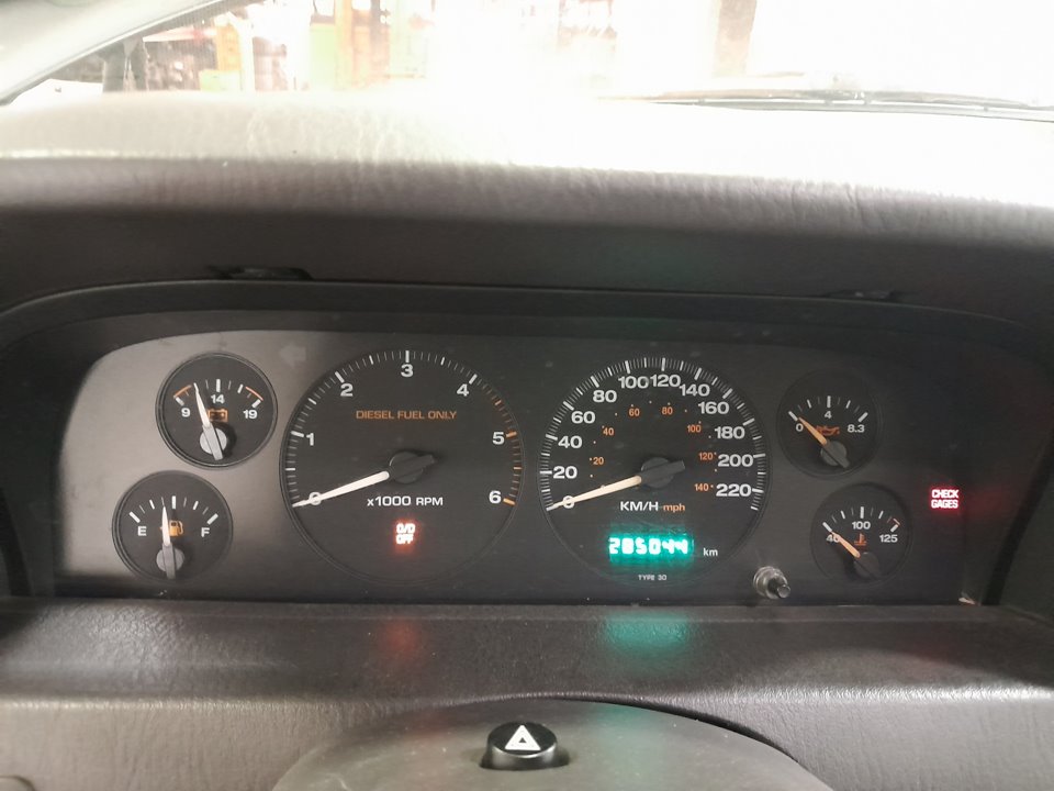 CHRYSLER JEEP GR.CHEROKEE (WJ/WG) 3.1 TD Laredo Motor 3,1 Ltr. - 103 kW TD CAT