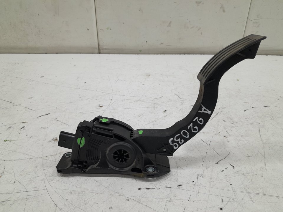 POTENCIOMETRO ACELERADOR VOLVO V40 CROSS COUNTRY (2012-0) Basis