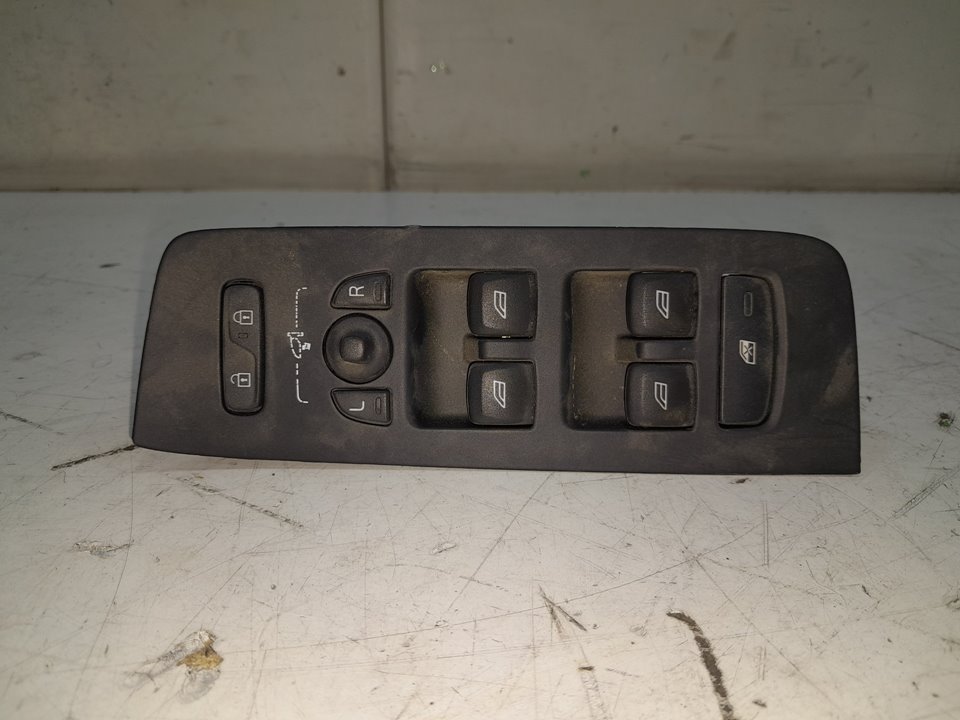 MANDO ELEVALUNAS DELANTERO IZQUIERDO VOLVO V40 CROSS COUNTRY (2012-0) Basis