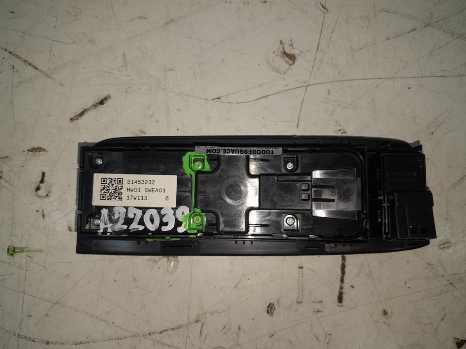 MANDO ELEVALUNAS DELANTERO IZQUIERDO VOLVO V40 CROSS COUNTRY (2012-0) Basis
