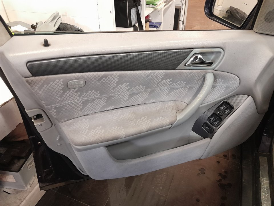 MERCEDES-BENZ CLASE C (W203) BERLINA 220 CDI (203.006) Motor 2,2 Ltr. - 105 kW CDI CAT