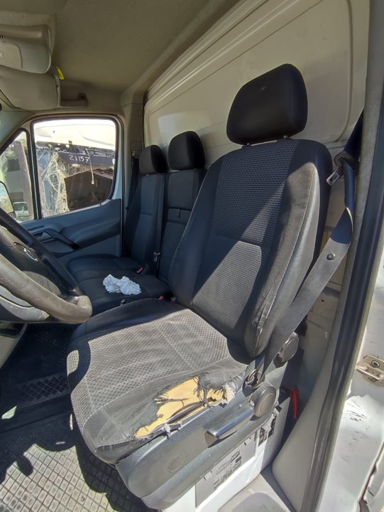 MERCEDES-BENZ SPRINTERII CAJA ABIERTA, DOBLE CAB. (DESDE 01.06) 209/211/213/215          CDI  (906.211/213) Motor 2,1 Ltr. - 95 kW CDI CAT