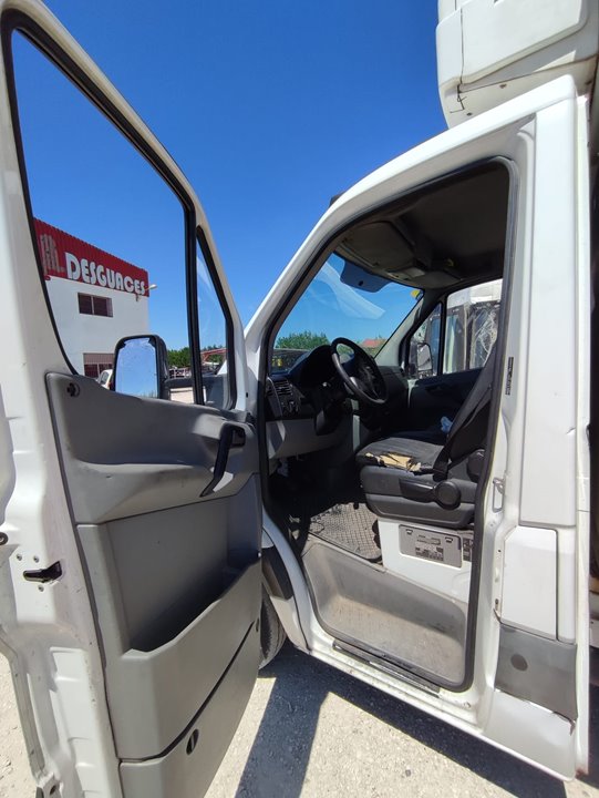 MERCEDES-BENZ SPRINTERII CAJA ABIERTA, DOBLE CAB. (DESDE 01.06) 209/211/213/215          CDI  (906.211/213) Motor 2,1 Ltr. - 95 kW CDI CAT