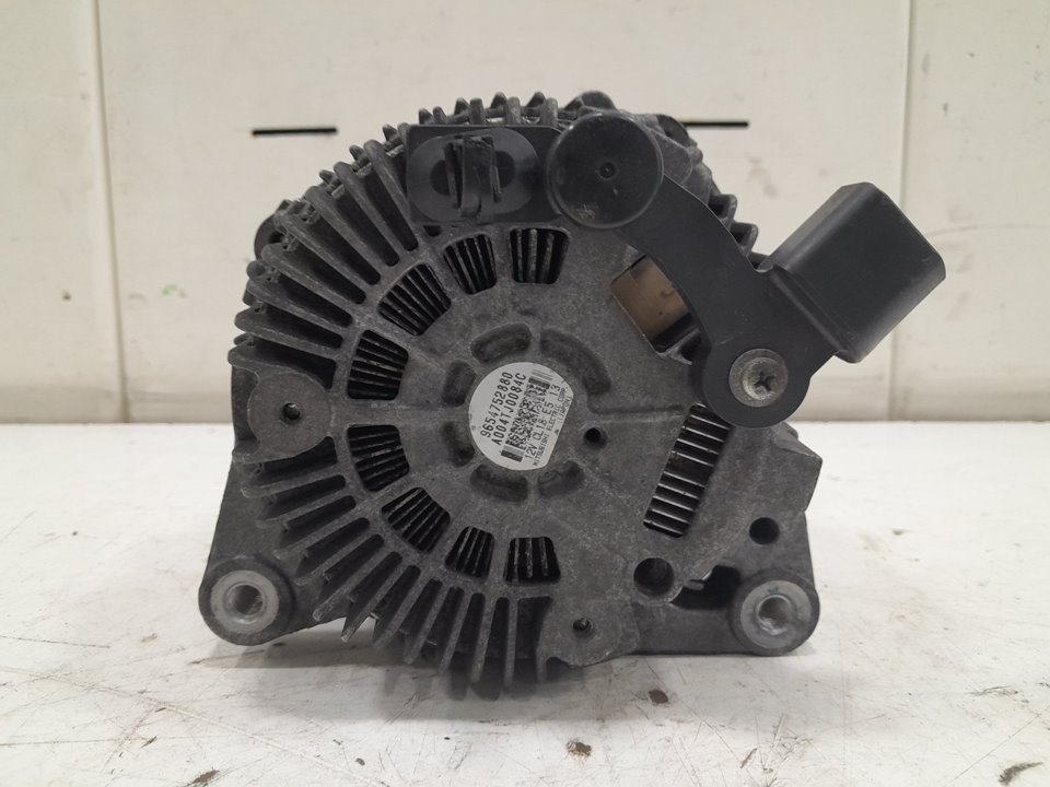 ALTERNADOR foto 3