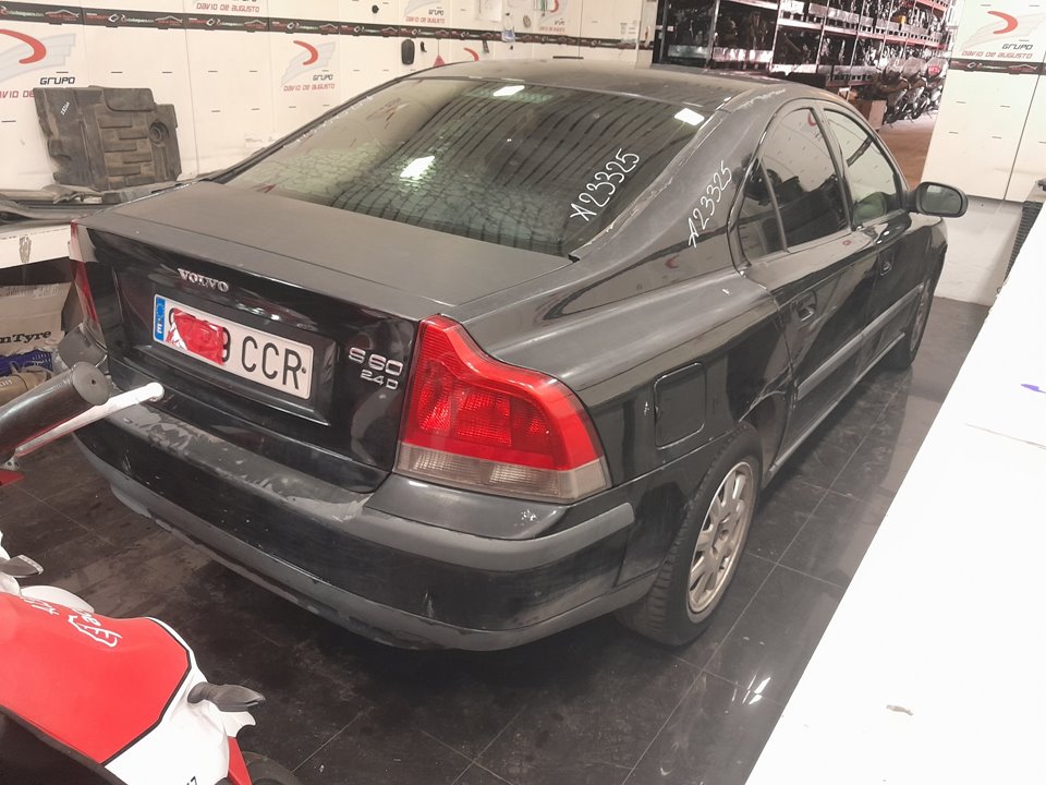 VOLVO S60 BERLINA 2.4 D Motor 2,4 Ltr. - 96 kW Diesel foto 5