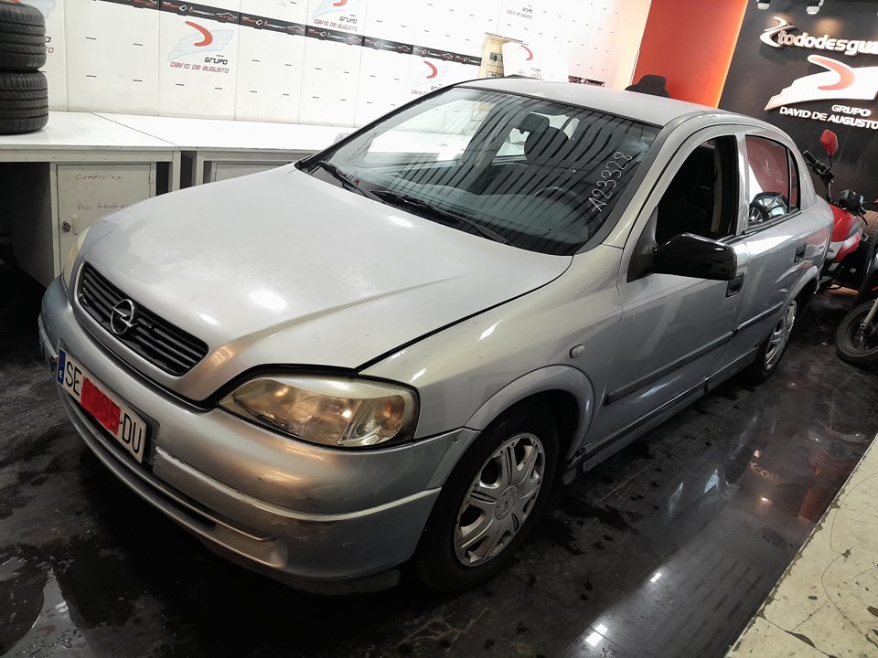 OPEL ASTRA G BERLINA Club Motor 1,7 Ltr. - 55 kW 16V DTI CAT (Y 17 DT / LR6) foto 3