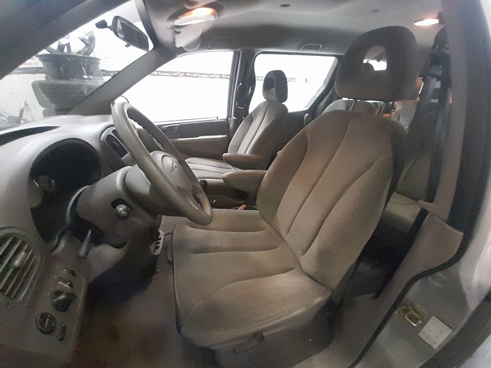 CHRYSLER VOYAGER (RG) 2.5 SE Grand Voyager Warner Bros Motor 2,5 Ltr. - 105 kW CRD CAT