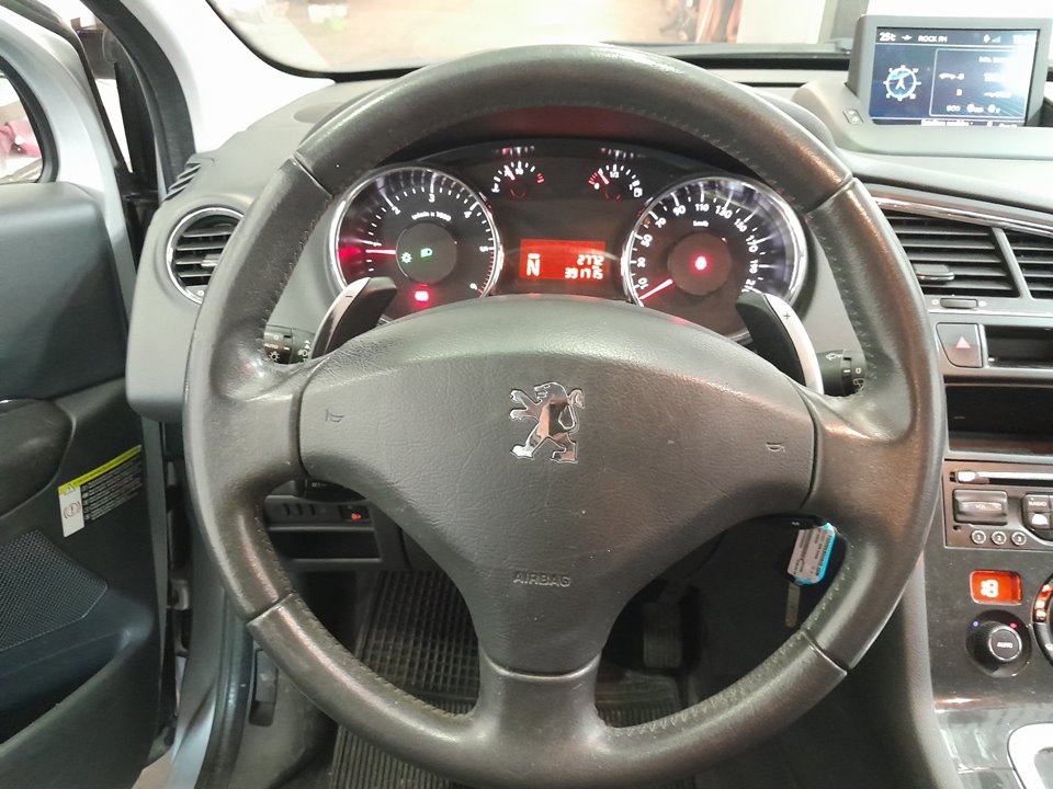 PEUGEOT 5008 Access Motor 1,6 Ltr. - 84 kW HDi FAP