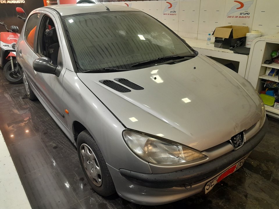 PEUGEOT 206 BERLINA XR Motor 1,4 Ltr. - 55 kW