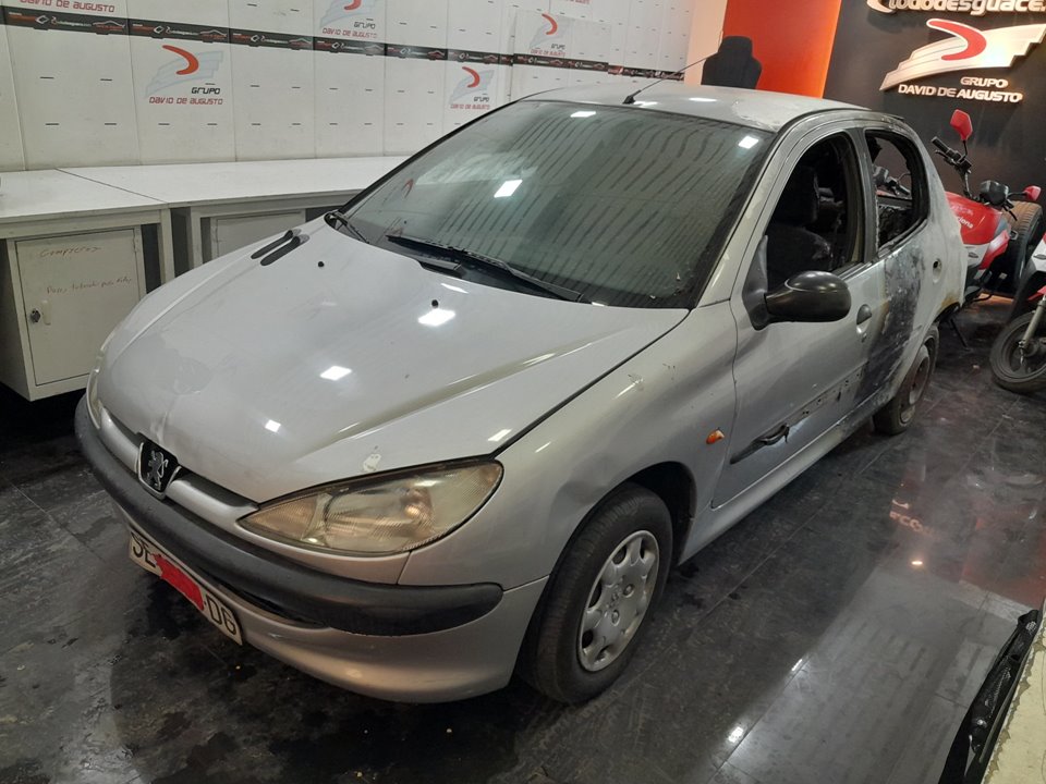 PEUGEOT 206 BERLINA XR Motor 1,4 Ltr. - 55 kW