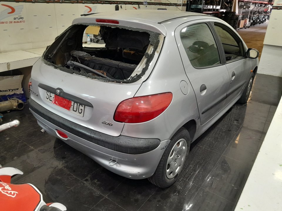 PEUGEOT 206 BERLINA XR Motor 1,4 Ltr. - 55 kW