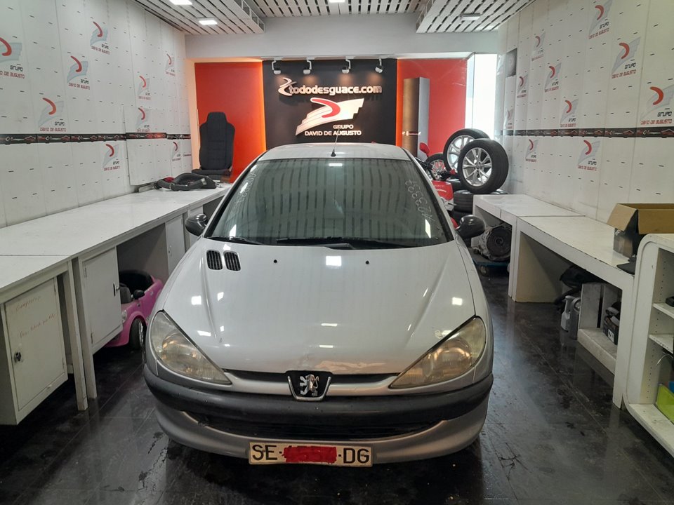 PEUGEOT 206 BERLINA XR Motor 1,4 Ltr. - 55 kW