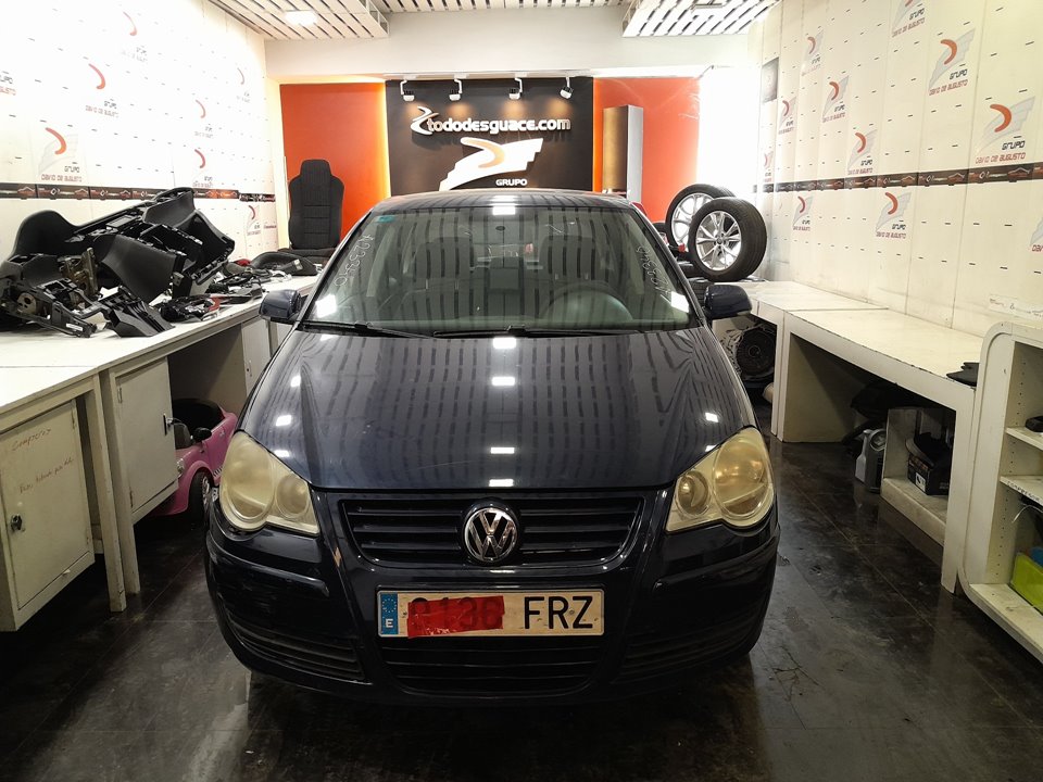 VOLKSWAGEN POLO (9N3) Advance Motor 1,4 Ltr. - 59 kW 16V