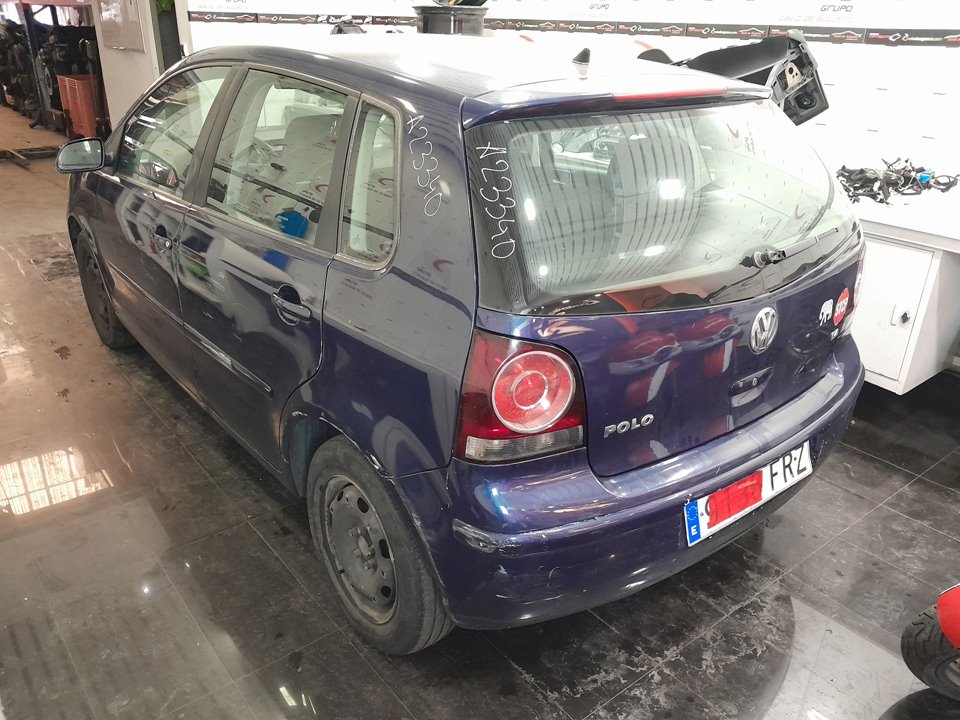 VOLKSWAGEN POLO (9N3) Advance Motor 1,4 Ltr. - 59 kW 16V foto 4