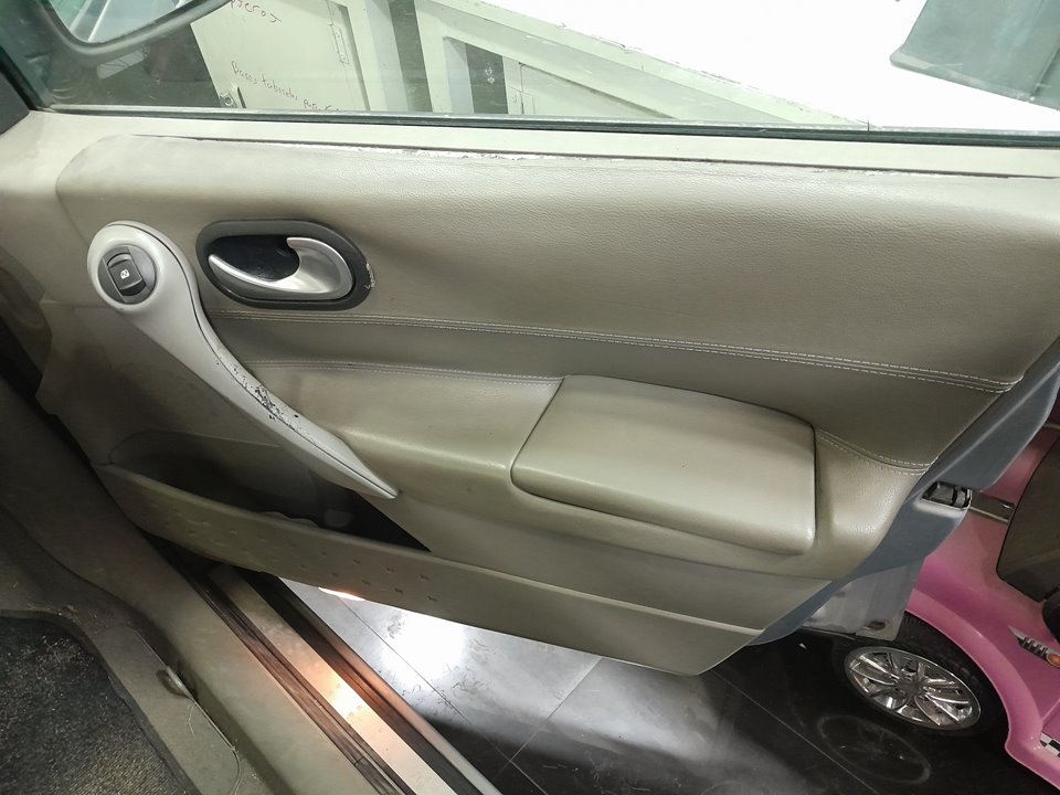 RENAULT MEGANE II BERLINA 5P Authentique Motor 1,5 Ltr. - 60 kW dCi Diesel foto 8
