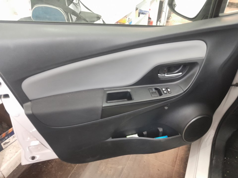 TOYOTA YARIS Hybrid Feel! Híbrido 74 kW (Motor 1,5 Ltr. - 55 kW 16V)
