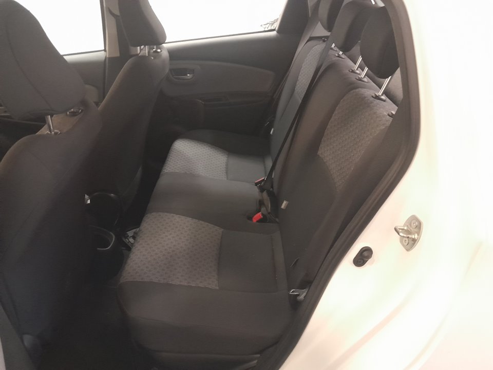 TOYOTA YARIS Hybrid Feel! Híbrido 74 kW (Motor 1,5 Ltr. - 55 kW 16V)