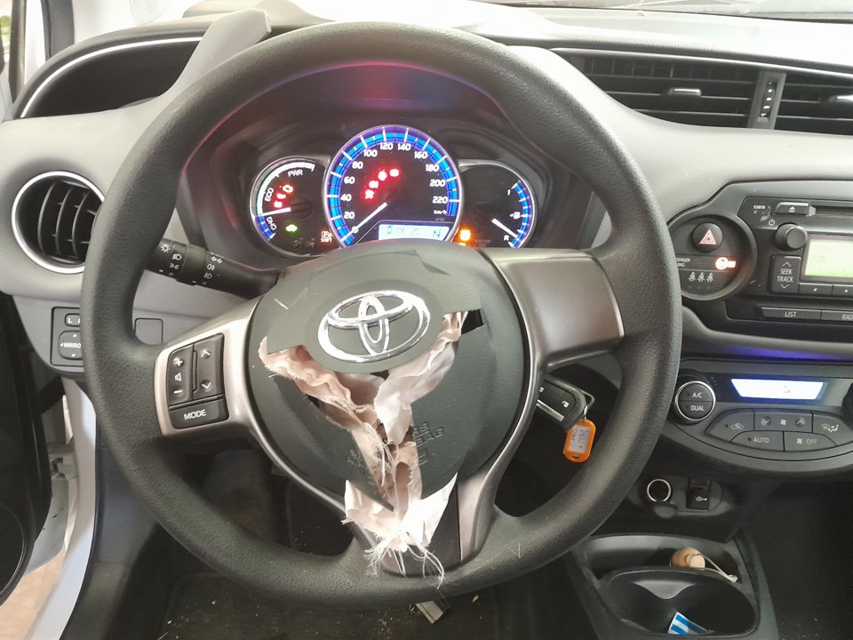 TOYOTA YARIS Hybrid Feel! Híbrido 74 kW (Motor 1,5 Ltr. - 55 kW 16V)