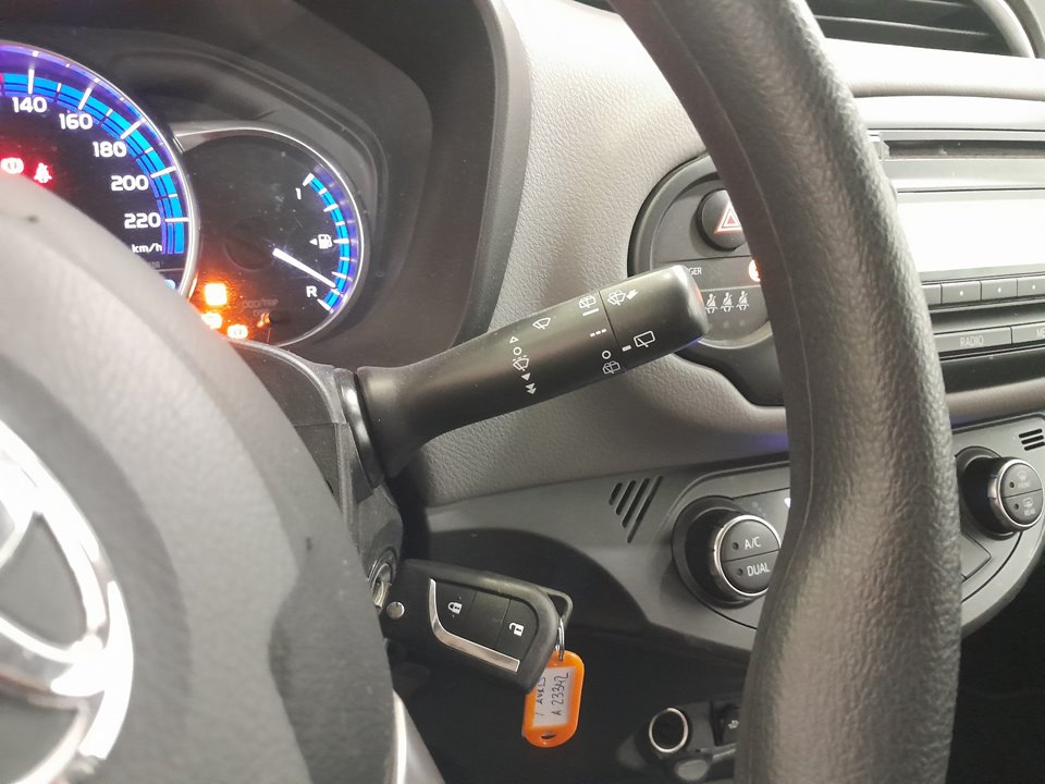 TOYOTA YARIS Hybrid Feel! Híbrido 74 kW (Motor 1,5 Ltr. - 55 kW 16V)