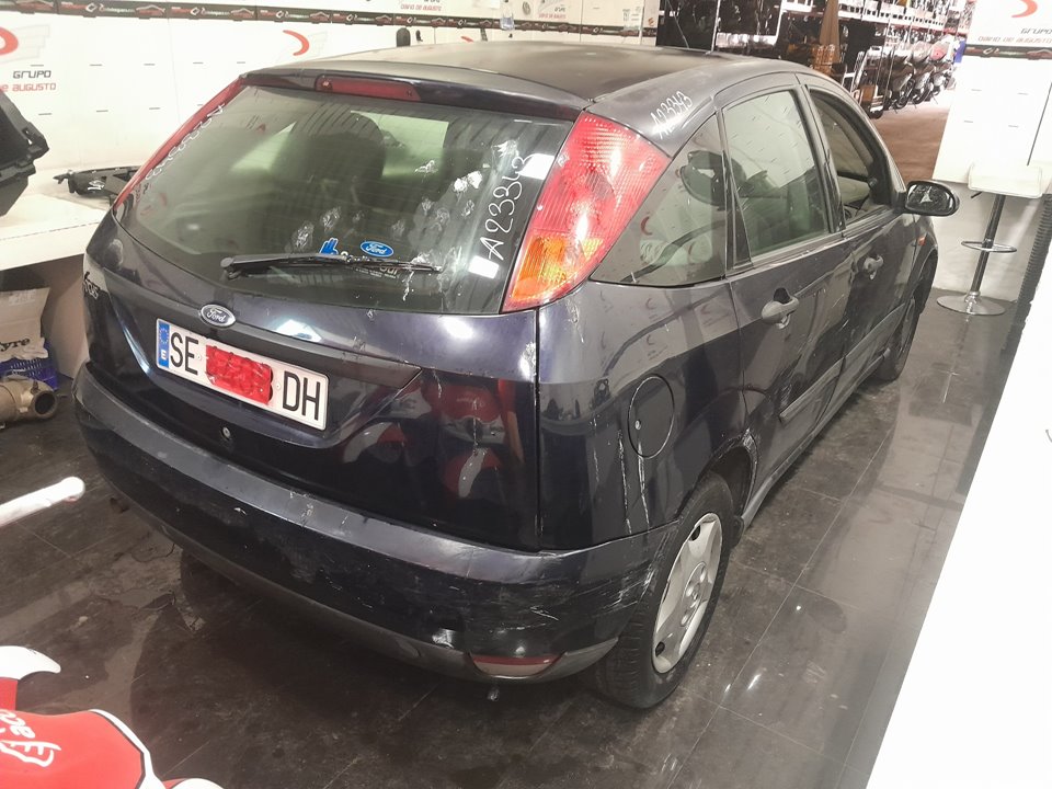 FORD FOCUS BERLINA (CAK) Ambiente Motor 1,6 Ltr. - 74 kW 16V CAT foto 5