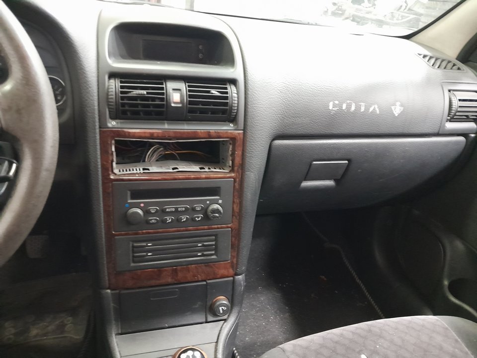 OPEL ASTRA G BERLINA Club Motor 2,0 Ltr. - 74 kW DTI