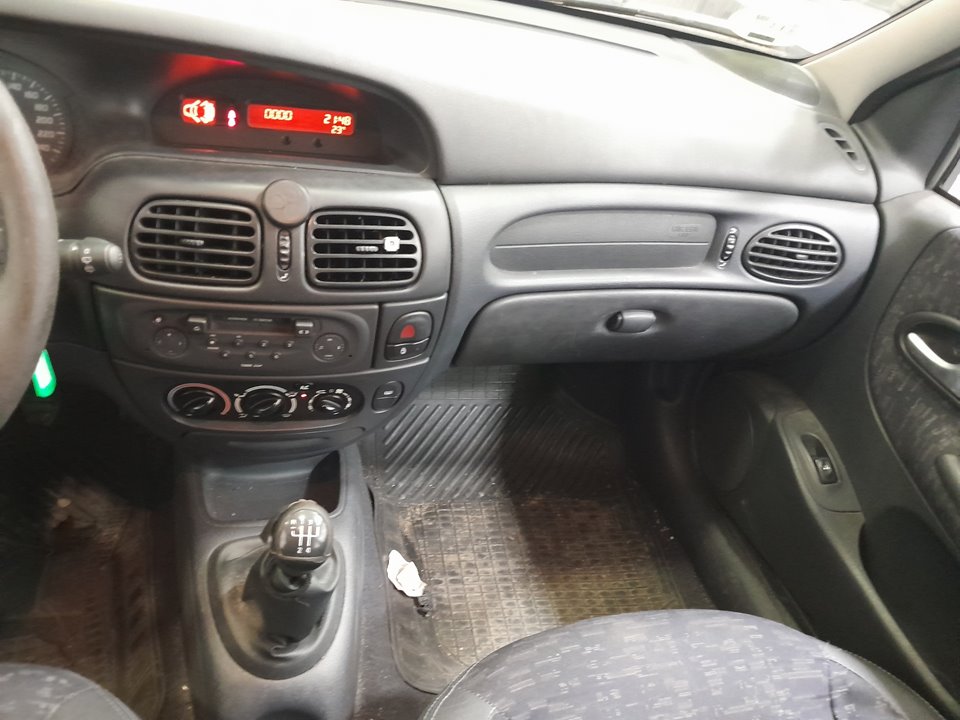 RENAULT MEGANE I FASE 2 CLASSIC (LA..) 1.6 16V Authentique Motor 1,6 Ltr. - 79 kW